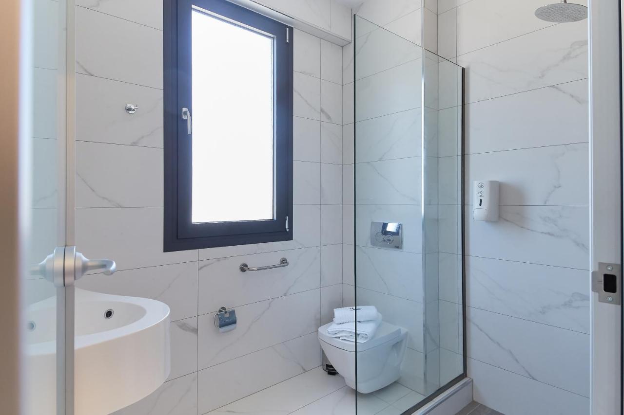 Albatros Suites Vrasná Екстериор снимка