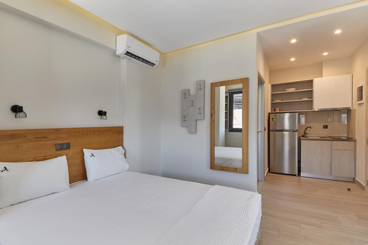 Albatros Suites Vrasná Екстериор снимка