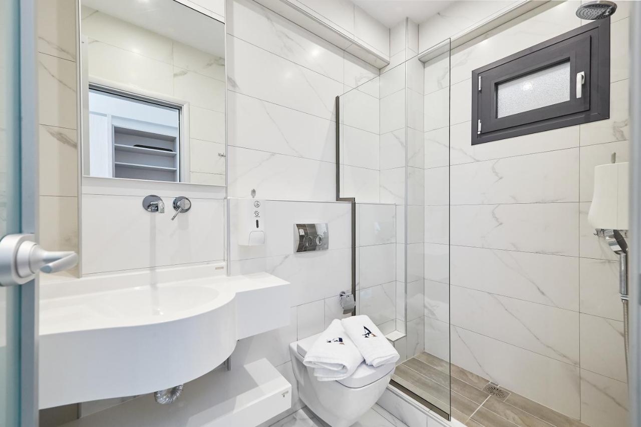 Albatros Suites Vrasná Екстериор снимка